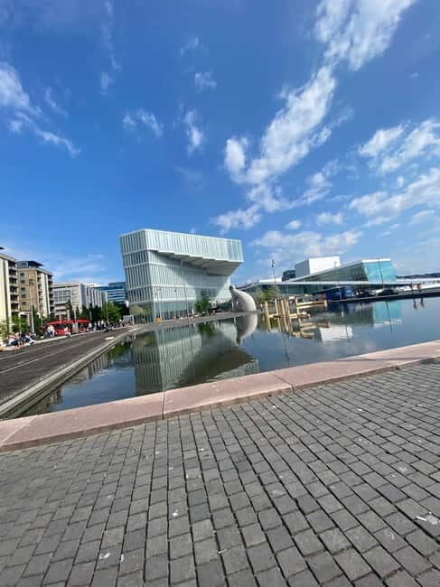 Oslo: Private Walking Tour _City Highlights & Hidden Gems - Discovering Hidden Corners and Local Flavor