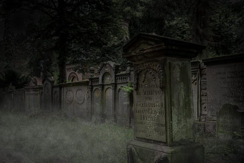 osnabruck-gallows-graves-crooks-adventure-tour