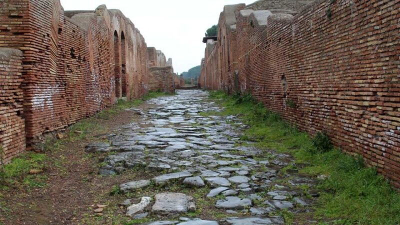 ostia-antica-small-group-tour