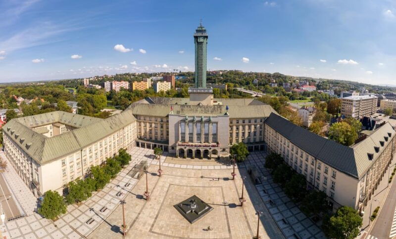 ostrava-entrance-to-the-viewing-tower-of-the-new-town-hall