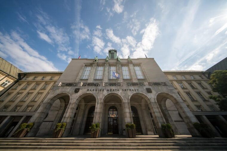 ostrava-entrance-to-the-viewing-tower-of-the-new-town-hall