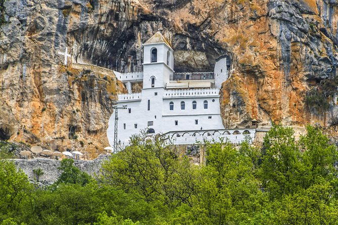 ostrog-monastery-niagara-waterfalls-skadar-lake-national-park