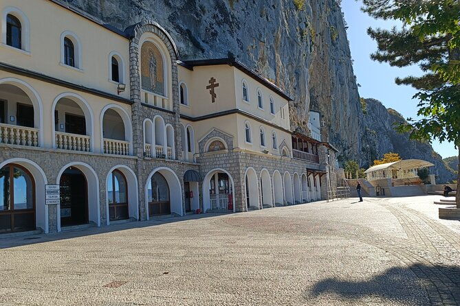 ostrog-monastery-tour