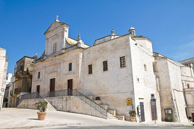 ostuni-cisternino-and-polignano-small-group-day-trip-from-bari