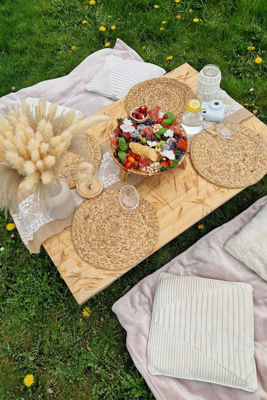 ostuni-san-vito-dei-normani-organic-picnic-in-olive-grove