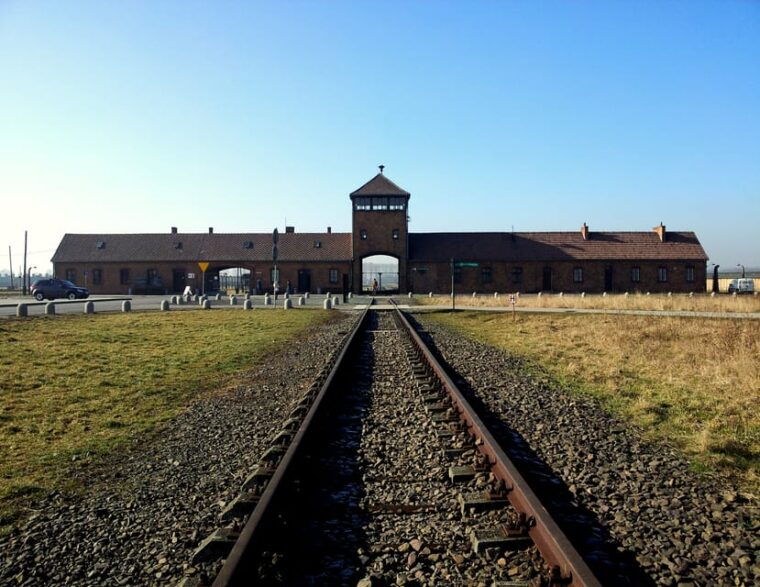 oswiecim-auschwitz-birkenau-skip-the-line-entry-tickets