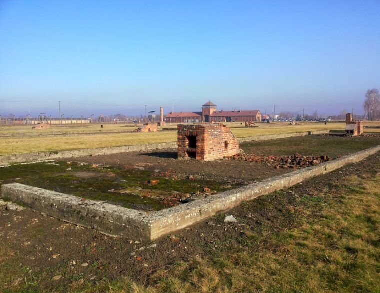 oswiecim-auschwitz-birkenau-skip-the-line-entry-tickets