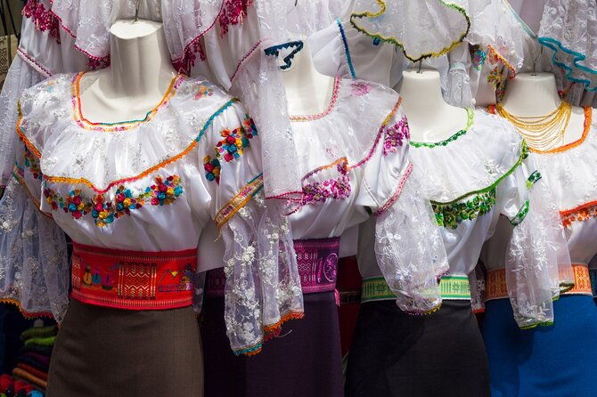 otavalo-all-inclusive-tour-cayambe-san-pablo-lake-and-indigenous-market