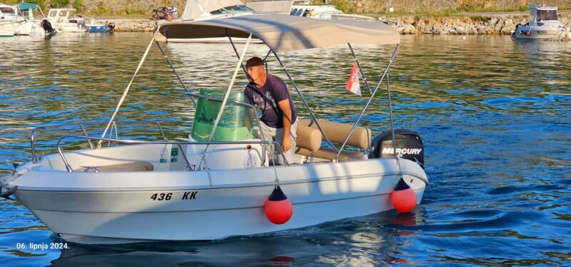 Otok Krk: Boat rentals in Pinezii - PRIMUS 17 60hp - Analyzing the Value