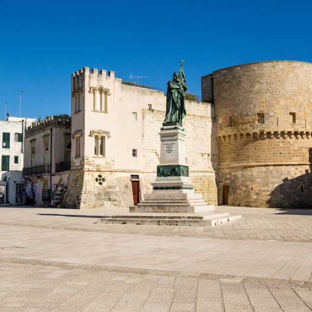 otranto-private-walking-tour-with-a-certified-guide