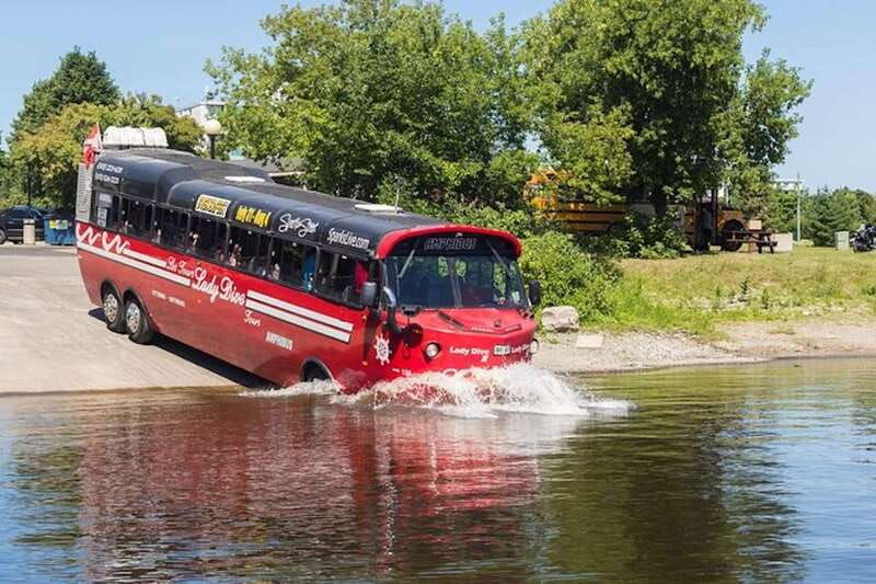 ottawa-bilingual-guided-city-tour-by-amphibious-bus