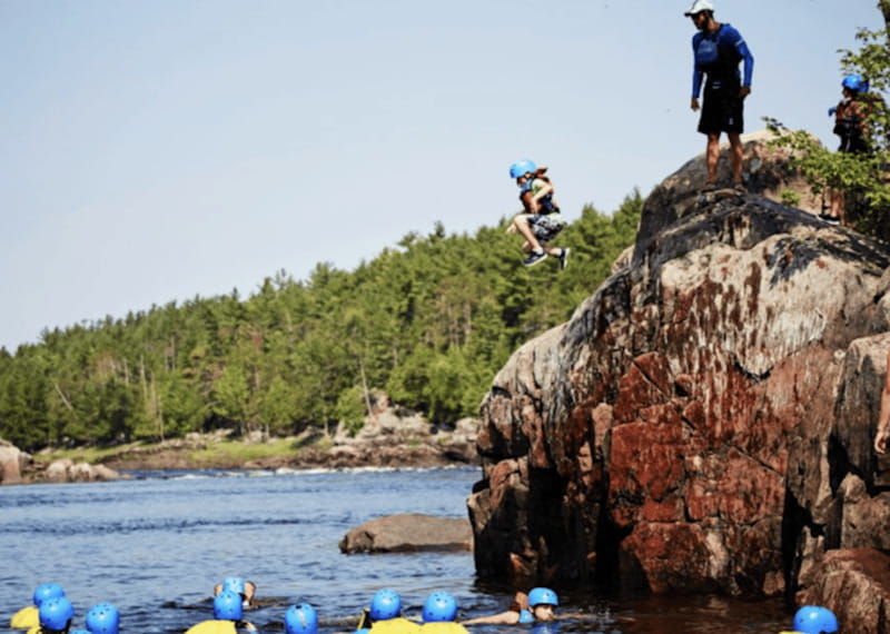 ottawa-river-white-water-rafting-with-bbq-lunch