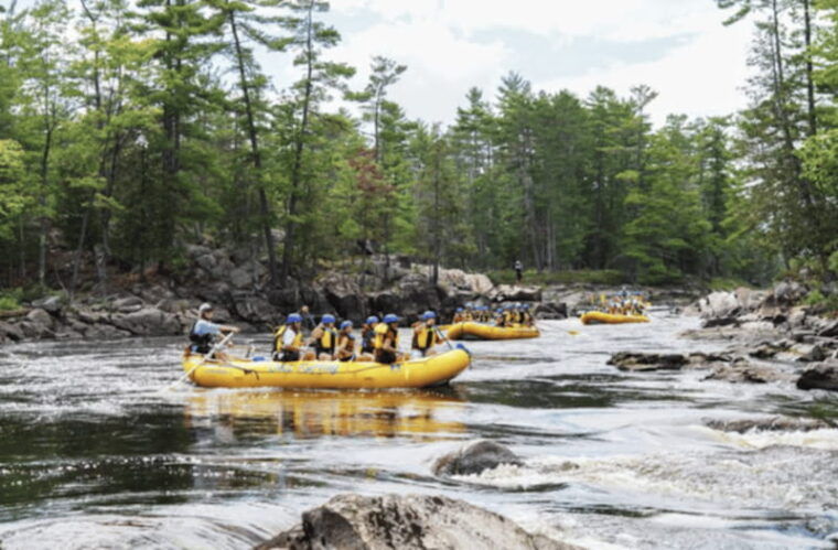 ottawa-river-white-water-rafting-with-bbq-lunch