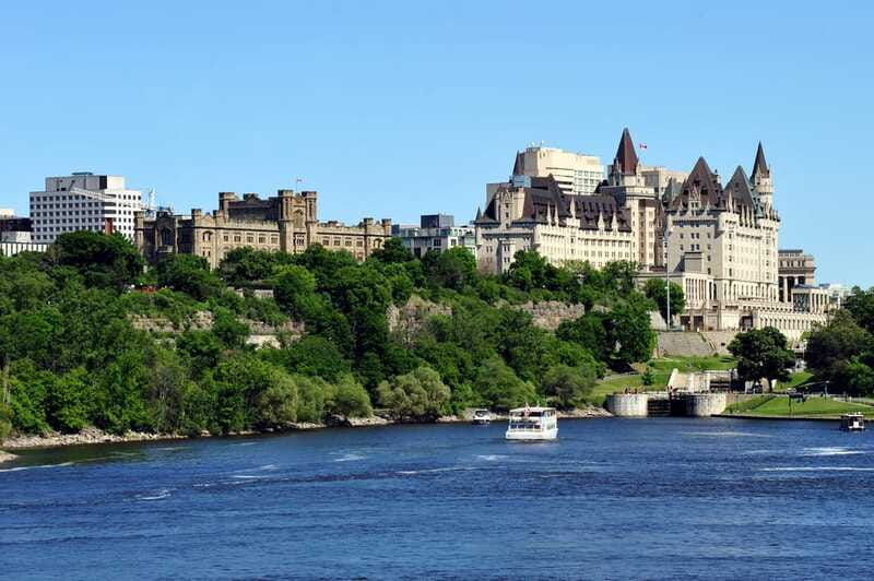 ottawa-sightseeing-river-cruise