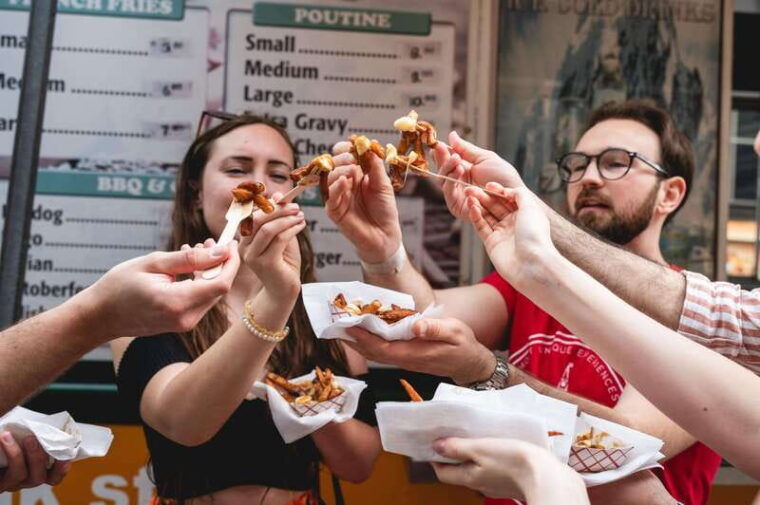 ottawa-ultimate-poutine-tour-dining-experience