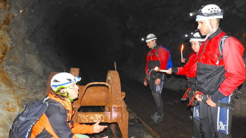 otztal-guided-cave-tour-for-beginners