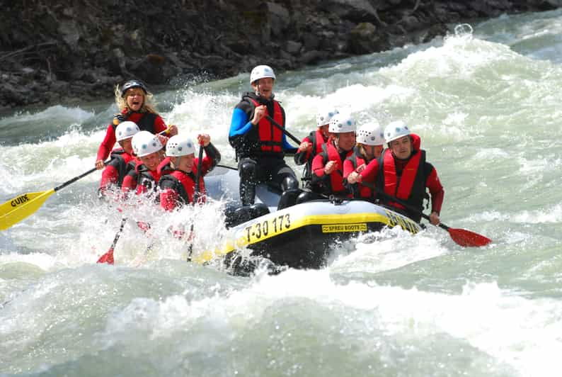otztal-rafting-at-imster-canyon-for-beginners