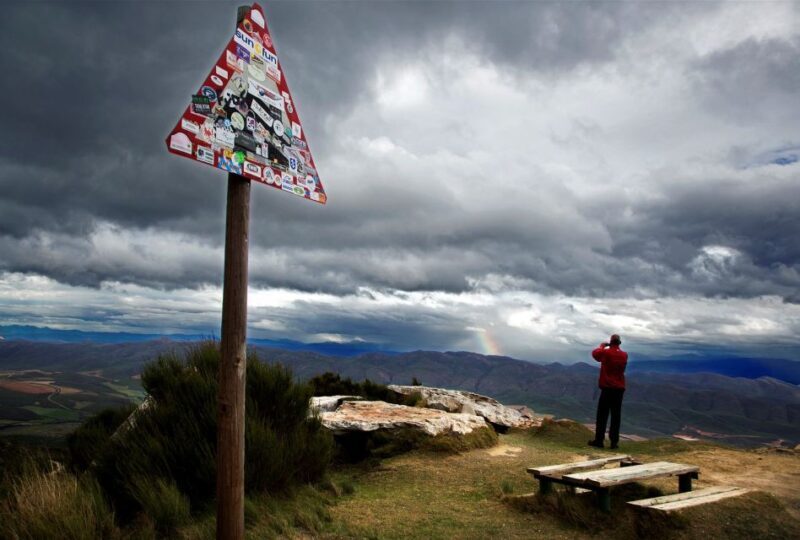 Oudtshoorn: Swartberg Mountain Pass Tour with Country Lunch - Traditional Karoo Lunch — A Taste of Local Flavors