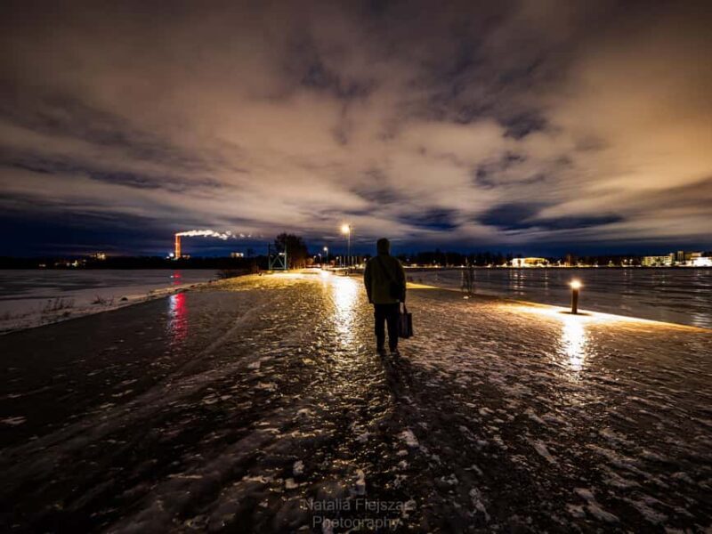 Oulu: Guided Night Walking Tour with Northern Lights Hunting - Final Thoughts: Who Will Love This Tour?