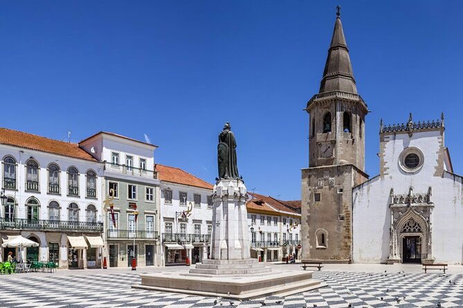 ourem-tomar-and-almourol-castle-full-day-private-tour-from-the-west