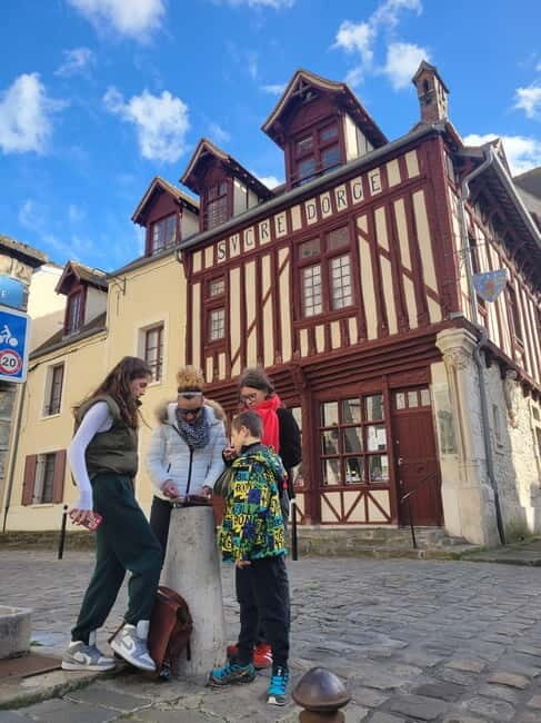 Outdoor Escape Game - Les Sucreries Royales - Who Will Love This Experience?