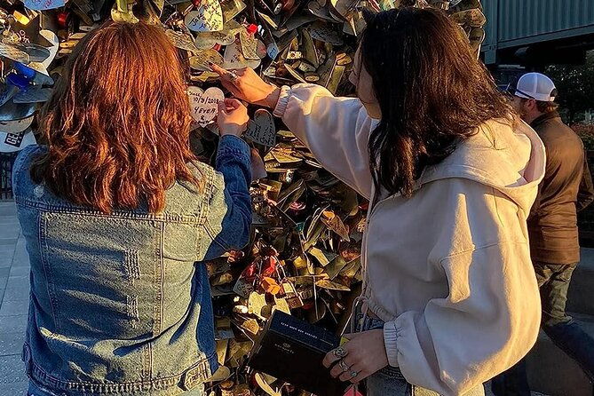 outdoor-escape-room-in-dallas-deep-ellum