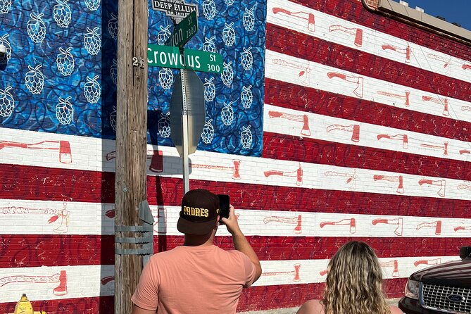 outdoor-escape-room-in-dallas-deep-ellum