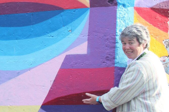 outdoor-walking-tour-in-wonderful-walls-of-galway-city