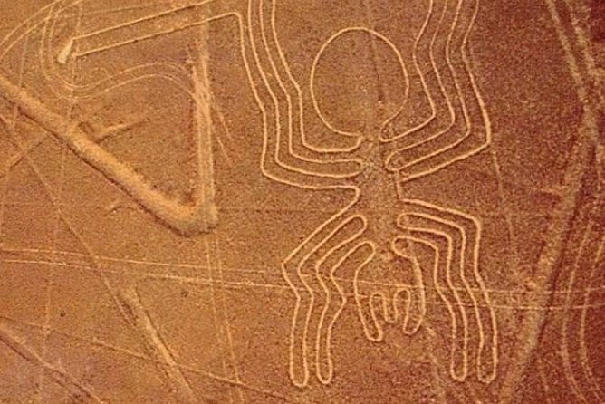 overflight-nazca-lines-trip-cantalloc-aqueduct-ceramic-nasca