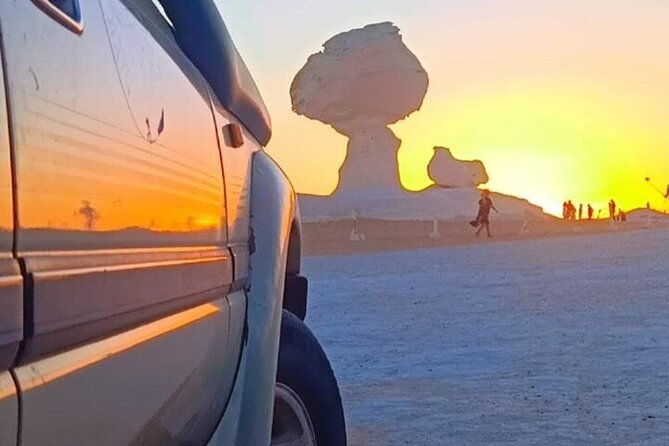 overnight-camp-bahariya-oasis-a-hidden-gem-in-the-egyptian-desert