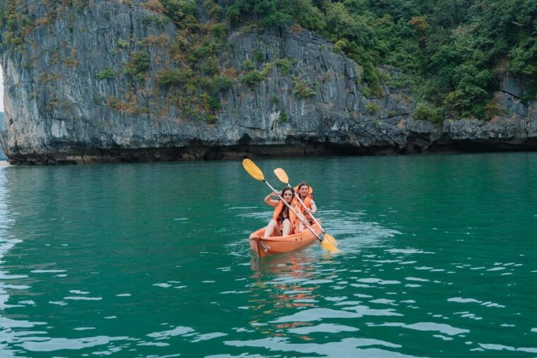 overnight-cruise-in-lan-ha-bay-2-days-1-night-discovery