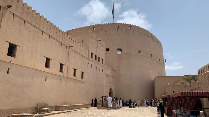 Overnight Desert Adventure Oman - Day 1: From Muscat to Nizwa and Wahiba Sands