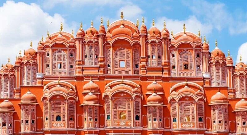 Overnight, Royal Jaipur Tour from Mumbai with Return Flight - Key Points