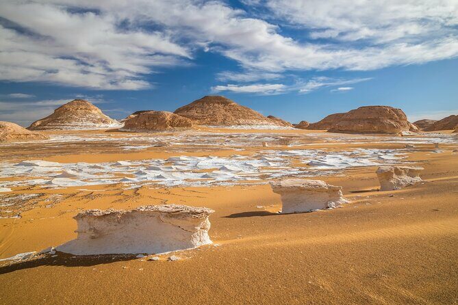 Overnight Safari Trip To Bahariya & White Desert - The Complete Breakdown of the Desert Safari Adventure