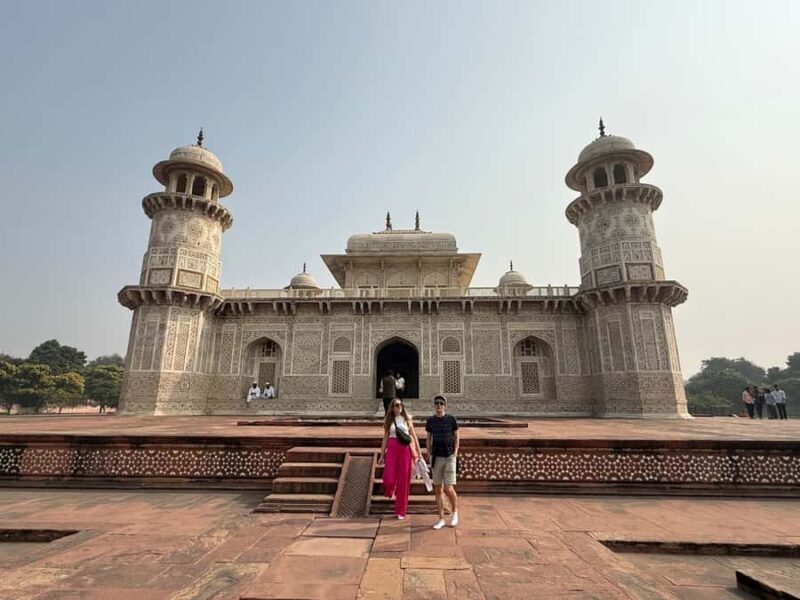 Overnight Taj Mahal & Agra Tour from Hyderabad With Flight - The Itinerary Breakdown: What You Can Expect