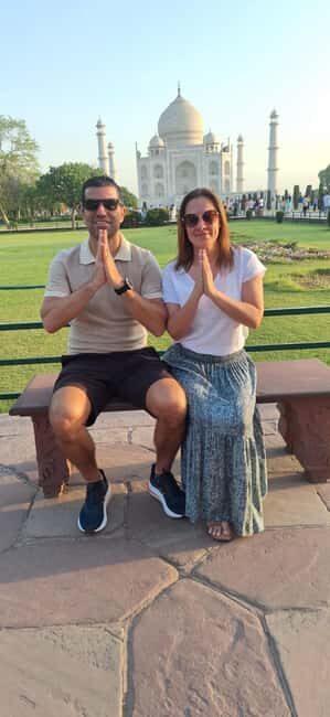 Overnight Taj Mahal and Agra fort tour from Kolkata - Things to Consider