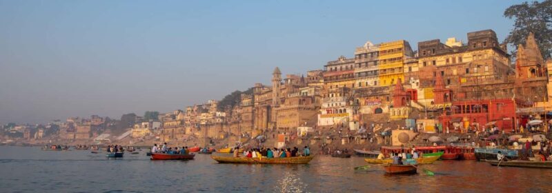 Overnight Varanasi Ganga Aarti, Boat-ride with Sarnath Tour - Key Points