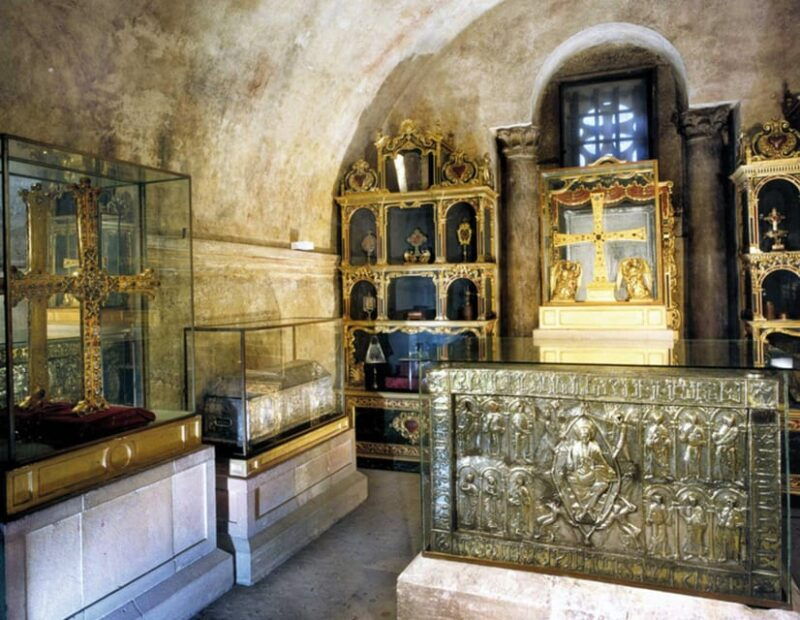 oviedo-cathedral-guided-tour