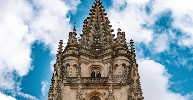 oviedo-walking-tour-of-the-historic-center