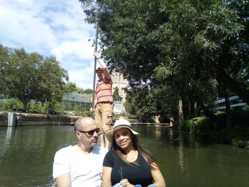 oxford-chauffeured-punting-river-with-optional-walking-tour