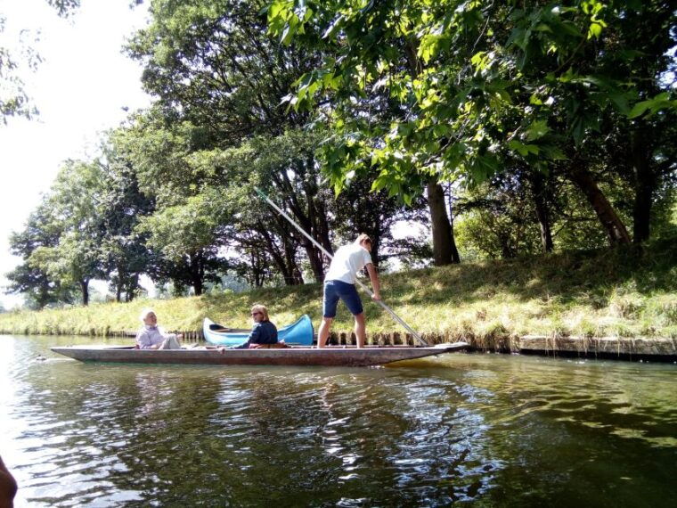 oxford-chauffeured-punting-river-with-optional-walking-tour