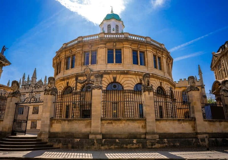 Oxford: City and Universities Express Tour & Audio Guide - Navigating the Experience: Practical Tips  