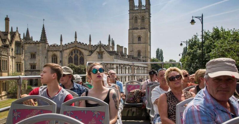 oxford-city-sightseeing-hop-on-hop-off-bus-tour
