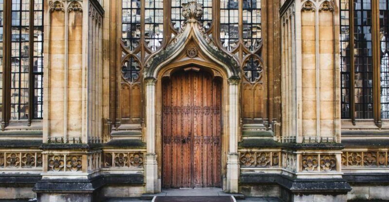 oxford-harry-potter-film-tour-led-by-university-alumni
