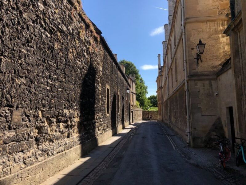 oxford-harry-potter-walking-tour-including-new-college