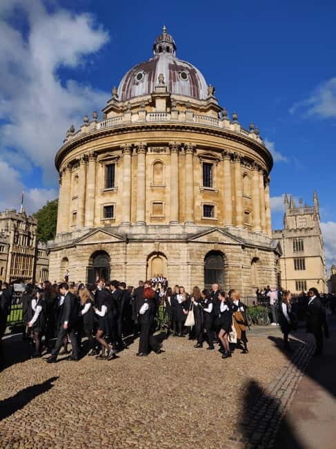 Oxford: Private Guided Walking Tour of University and City - The Practicalities: What to Expect