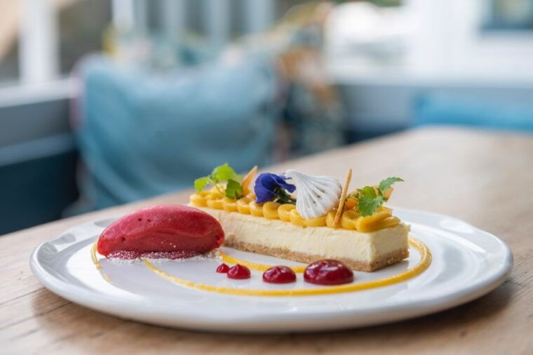 oxford-river-cruise-with-3-course-meal