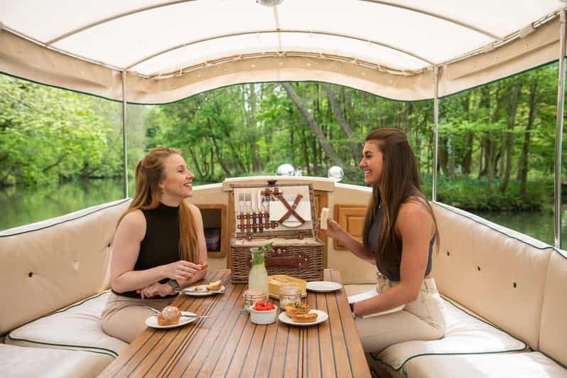 Oxford: Scenic Sightseeing Cruise with Gourmet Picnic - FAQs
