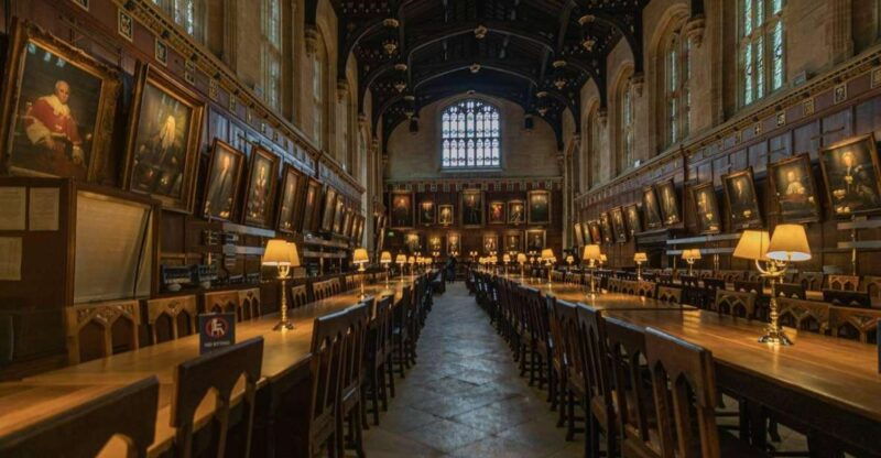 oxford-university-walking-tour-with-christ-church-visit