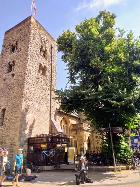 Oxford's famous and secret wonders in Italian - Authentic Experiences and Personal Touches